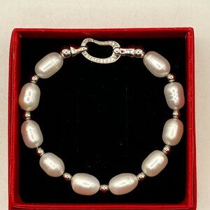 Sterling silver Freshwater Pearl 925 Clasp stamped Size 6.5 in + Clasp Brand New